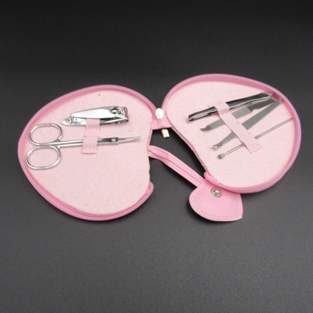 Lover's Lane Pink Heart Travel Manicure‎ Set
